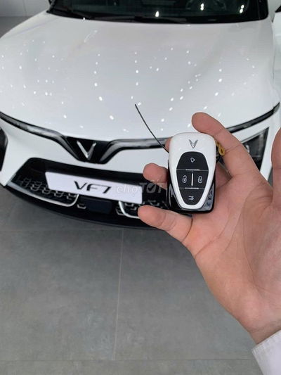 VF7 BAO NỢ XẤU - 150TR NHẬN XE - MIỄN PHÍ SẠC