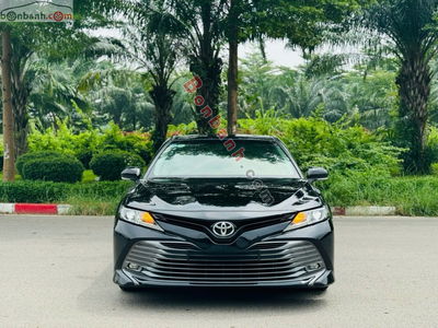 Xe Toyota Camry 2.0G 2019