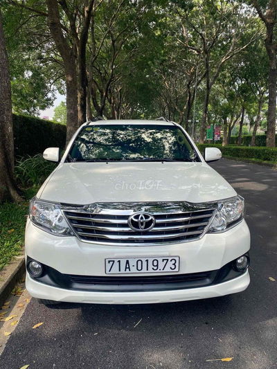 Toyota Fortuner 2015 2.7V 4x2 AT - 68000 km