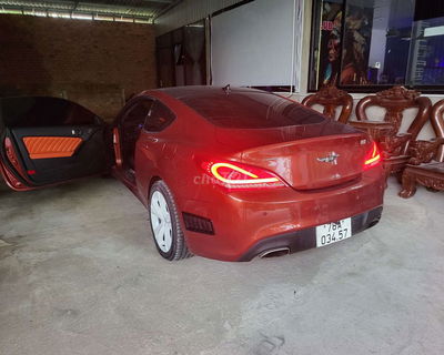 Hyundai genesis 2010 chính chủ