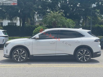 Xe VinFast VF8 Plus AWD 2023