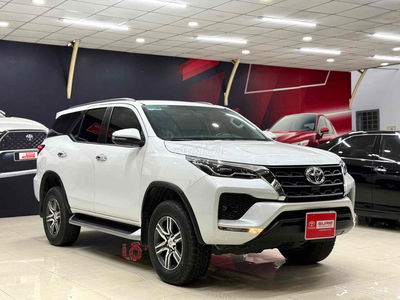 Fortuner Máy Dầu AT xe 1 chủ đi ít giá có giảm