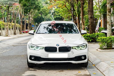 Xe BMW 3 Series 320i 2018