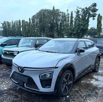 VinFast VF7 2025 - ưu đãi mạnh