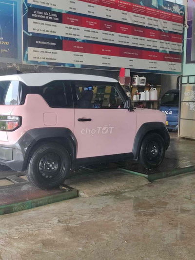 VinFast VF3 màu hồng 2024 Thuê pin - 8000 km