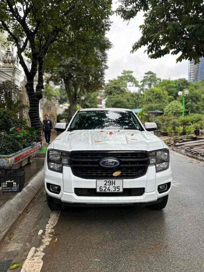 XLS AT 2022 ,xe mua từ mới