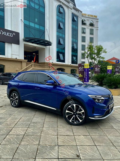 Xe VinFast VF8 Plus AWD 2023