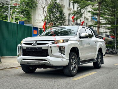 Xe Mitsubishi Triton 4x2 AT Mivec 2022