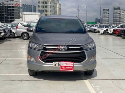 Xe Toyota Innova 2.0E 2019