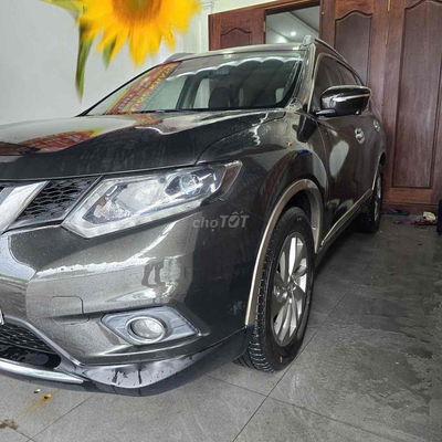 Nissan X-Trail 2.5 Premium – Bản Full 2018