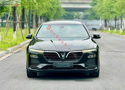 Xe VinFast Lux A 2.0 Base 2.0 AT 2021