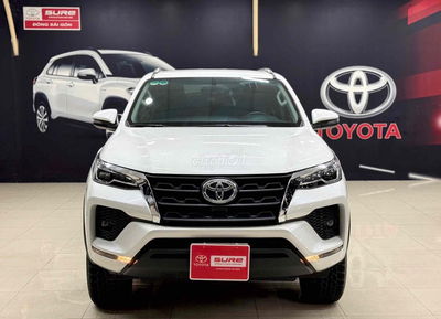 Fortuner máy dầu số tự động 2022, giá còn giảm
