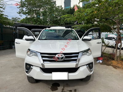 Xe Toyota Fortuner 2.4G 4x2 AT 2020