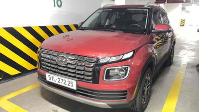 Hyundai Venue 2024 - 1950 km