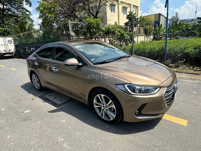 hyunhdai elantra 2017 AT đúng 23000 KM