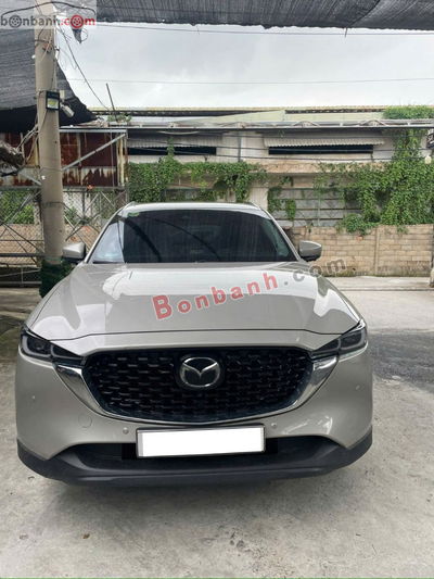 Xe Mazda CX5 Premium 2.0 AT 2025