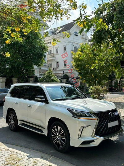 Xe Lexus LX 570 Super Sport 2018