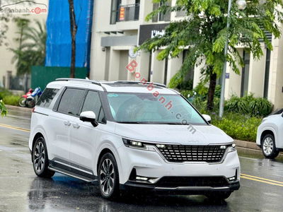 Xe Kia Carnival Signature 2.2D 2023