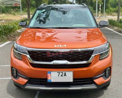 Xe Kia Seltos Premium 1.6 AT 2022