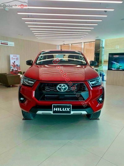 Xe Toyota Hilux 2.4L 4x2 AT 2025