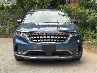 Xe Kia Carnival Signature 2.2D 2022