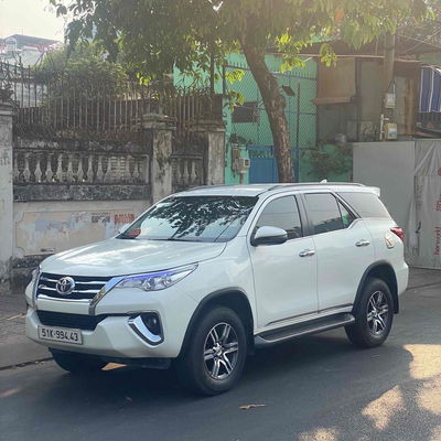 Toyota Fortuner 2019 2.4G 4x2 MT - 170000 km