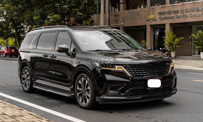 Kia Carnival 2022 2.2D Signature 7 ghế - 48000 km
