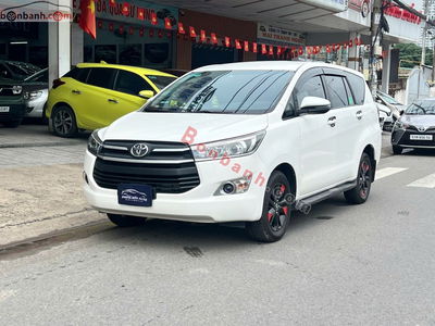 Xe Toyota Innova 2.0E 2018