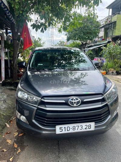 Toyota Innova 2020 E 2.0 MT - 117000 km, xe nhà