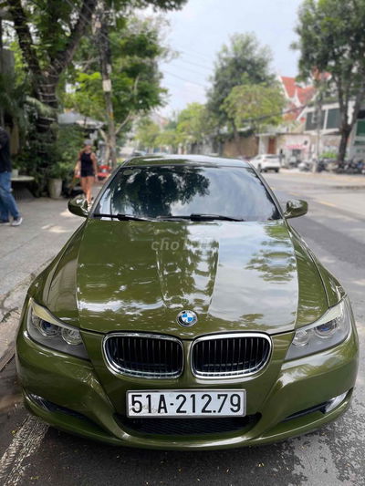 Bán BMW E90 LCI 2011 - Tình trạng hoàn hảo!