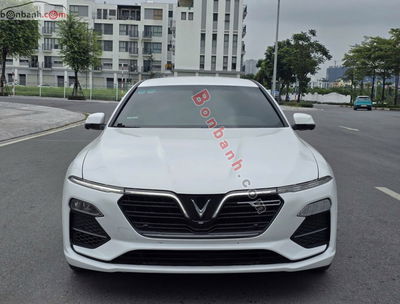 Xe VinFast Lux A 2.0 Cao cấp 2022