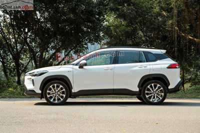 Xe Toyota Corolla Cross 1.8HEV 2025