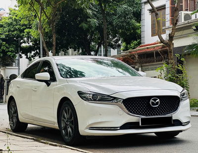 Mazda 6 2022 2.0L Premium - 30000 km