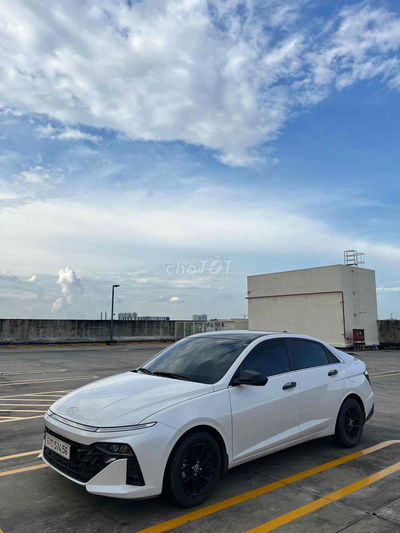 Em cần bán Accent đời 2024 1 chủ ạ