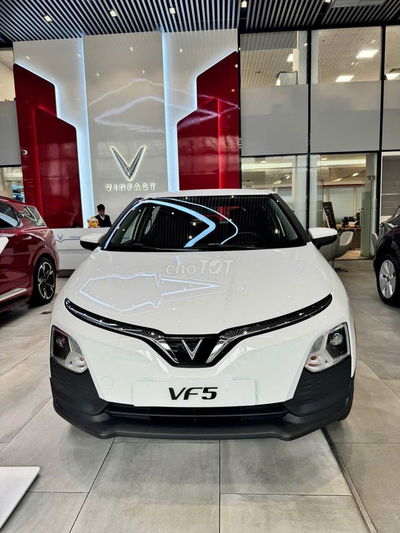 VF5 TRẢ TRƯỚC 0 ĐỒNG .HỖ TRỢ 100% .ƯU ĐÃI GẦN 60TR