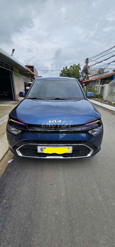 Kia Carens IVT 2024 màu xanh, 7 vạn km