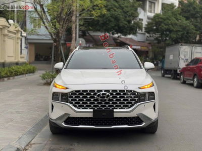 Xe Hyundai SantaFe Cao cấp 2.2L HTRAC 2021