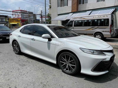 Toyota Camry 2.5Q 2023