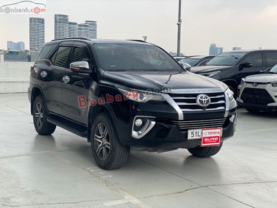 Xe Toyota Fortuner 2.7V 4x2 AT 2018