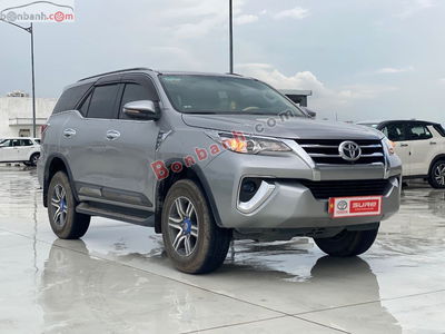 Xe Toyota Fortuner 2.7V 4x2 AT 2018
