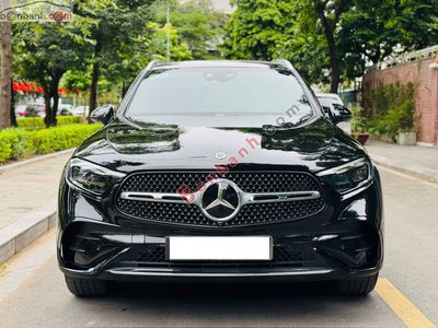 Xe Mercedes Benz GLC 300 4Matic 2023