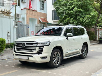 Xe Toyota Land Cruiser 3.5 V6 2024