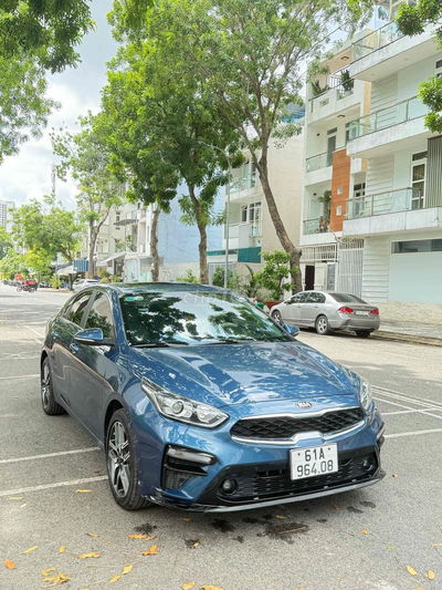Kia Cerato 2021 Luxury 1.6 AT - 52000 km