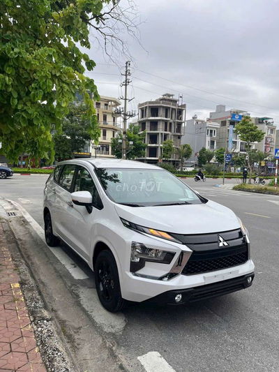 XPANDER AT 2025, GIẢM GIÁ + BH VÀ PHỤ KIỆN