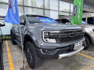 Ford Ranger Raptor 2023 bảo hành 2028, vay 75%