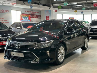Xe Toyota Camry 2.0E 2018