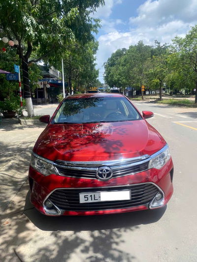 BÁN XE TOYOTA CAMRY 2016 2.0 MÀU ĐỎ ĐÔ, CHÍNH CHỦ