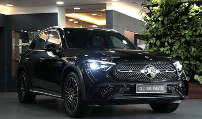 Mercedes Benz GLC 2023 300 4Matic - 11000 km