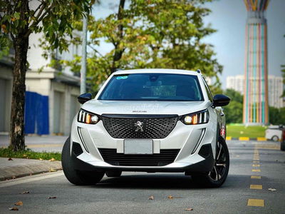 Peugeot 2008 GTline - trắng siêu đẹp siêu cá tính