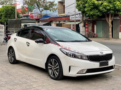 Xe Kia Cerato 1.6 AT 2018